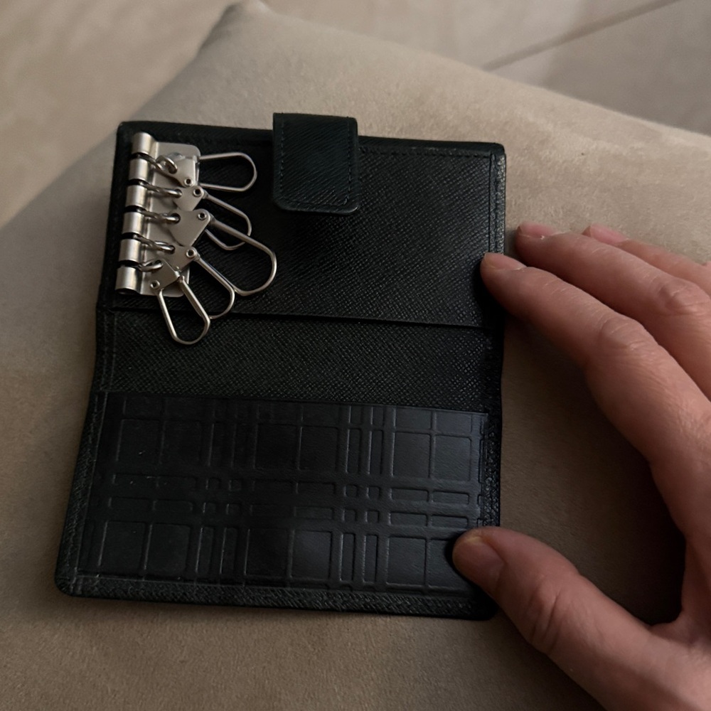 💎AUTHENTIC💎 Burberry 5 key Holder Wallet - Picture 3 of 6
